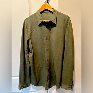 Lululemon men’s button down